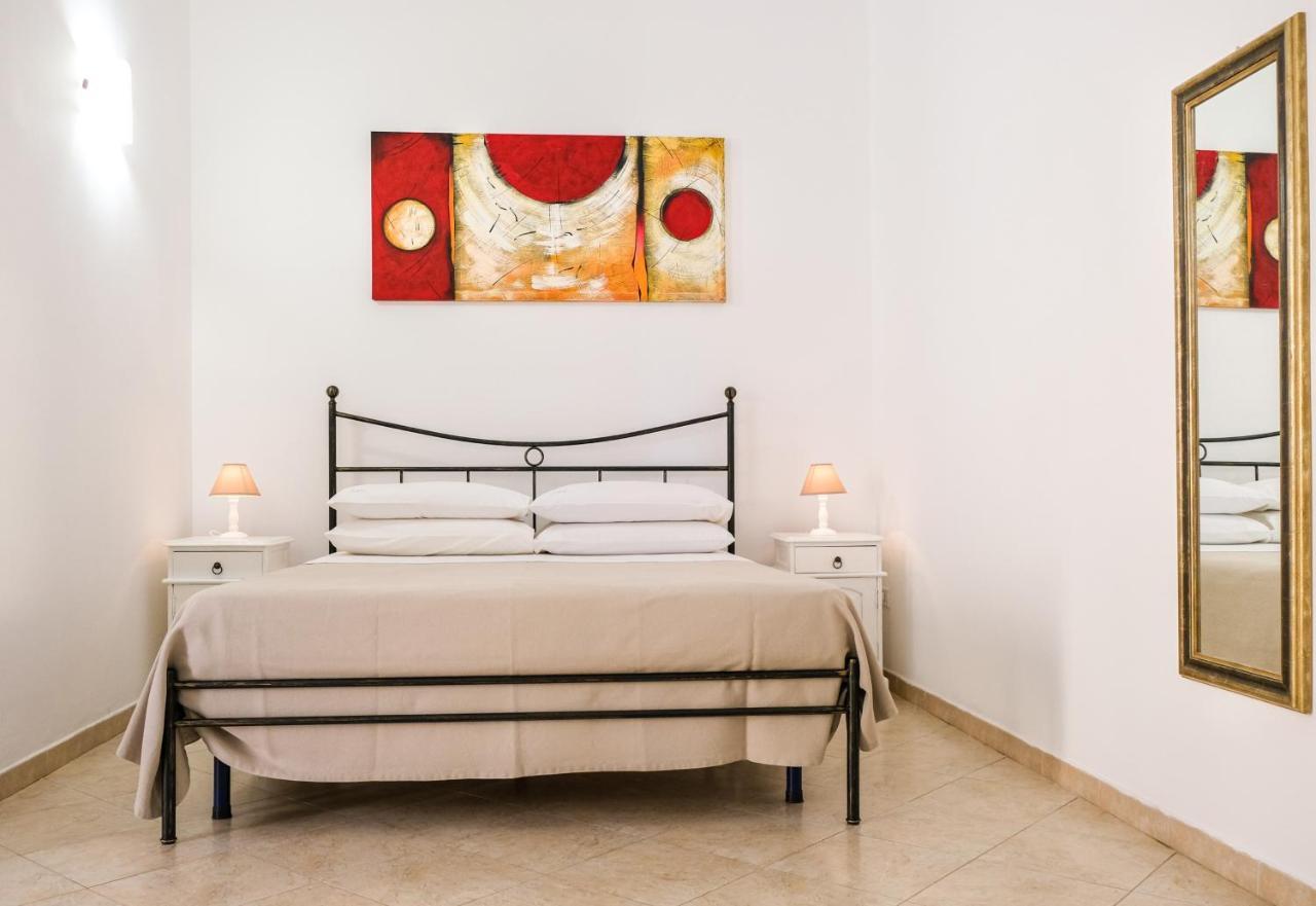 مبيت وإفطار أودجانو لا كييزا Terra D'Otranto المظهر الخارجي الصورة
