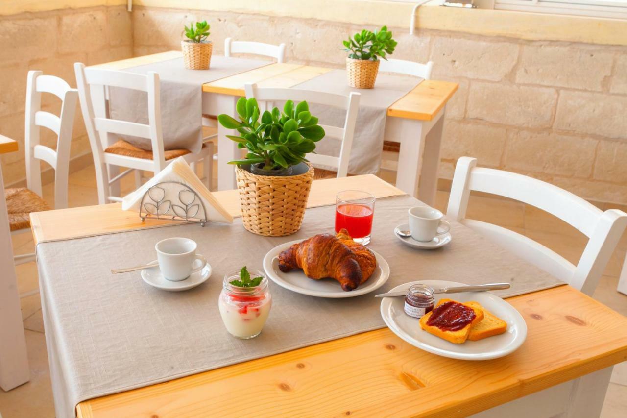 مبيت وإفطار أودجانو لا كييزا Terra D'Otranto المظهر الخارجي الصورة